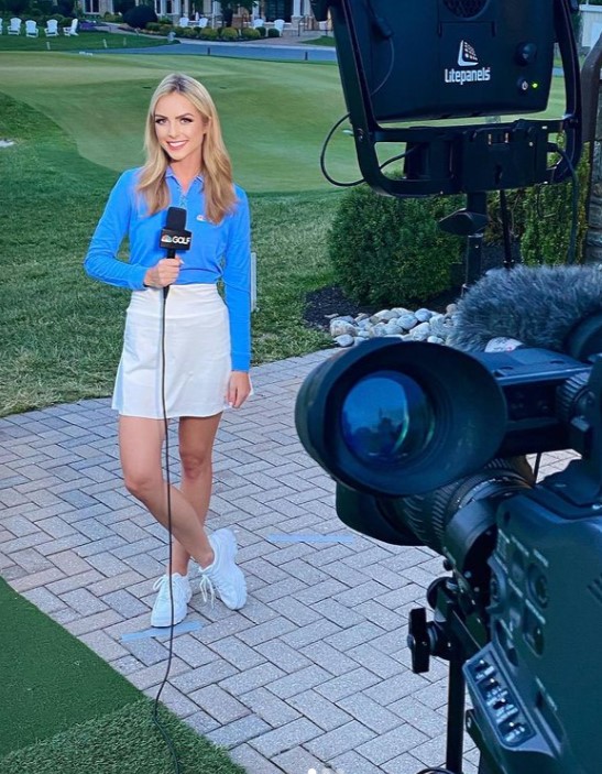 Quick Celeb Facts | Hailey Hunter Wiki, Married, Husband, Boyfriend